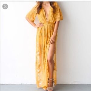 Honey Punch mustard yellow lace maxi